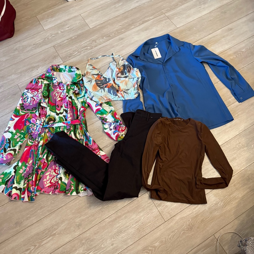 5 piece reseller bundle Colorful Floral Wrap Dress Tops blouses pants A&F Uniqlo